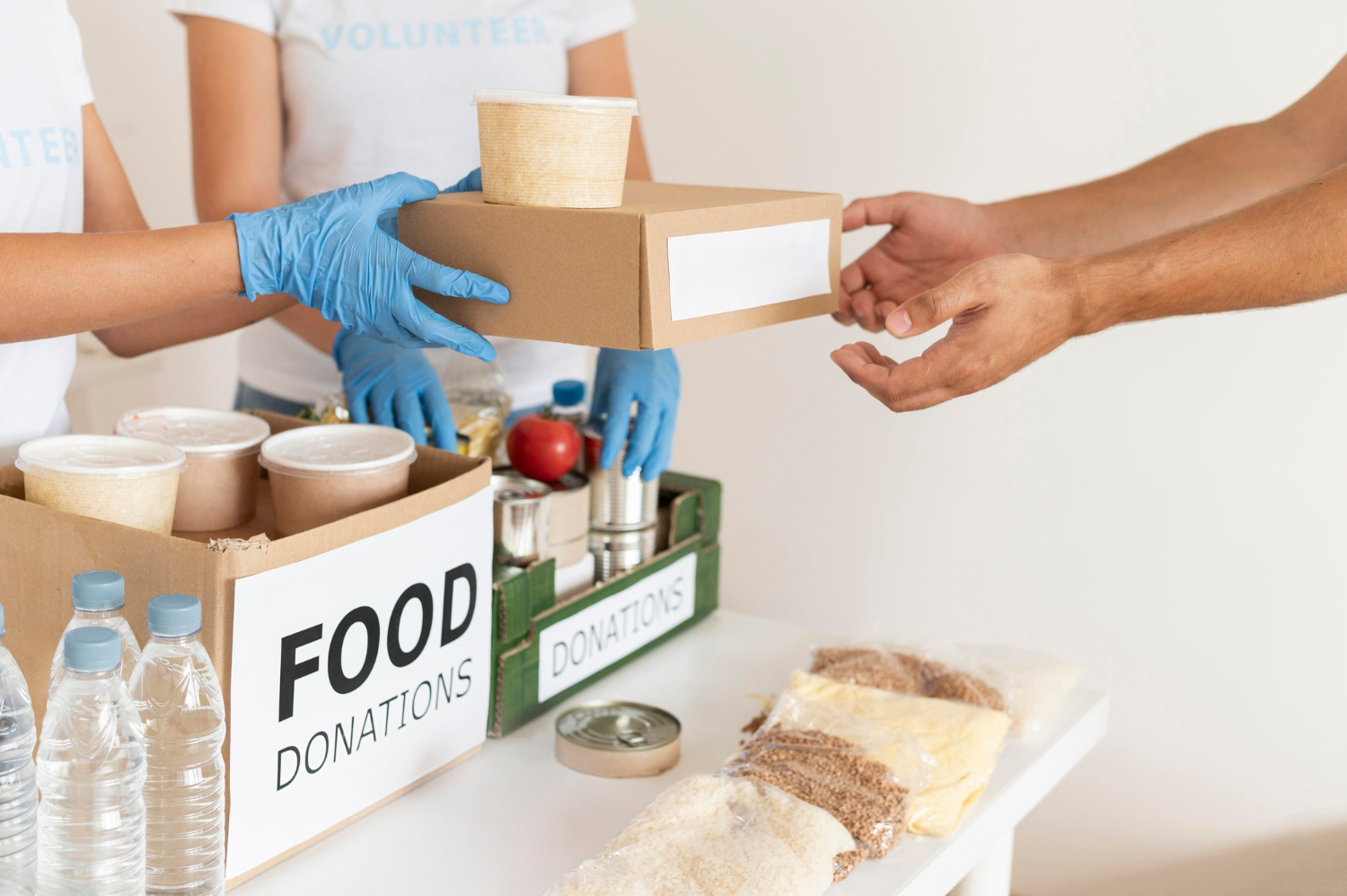 Importanța Ambalajelor de Calitate pentru Produsele Alimentare: Protecție, Siguranță și Marketing