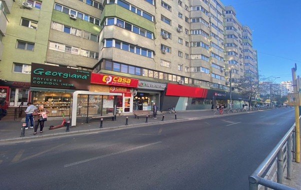 spatii comerciale de inchiriat